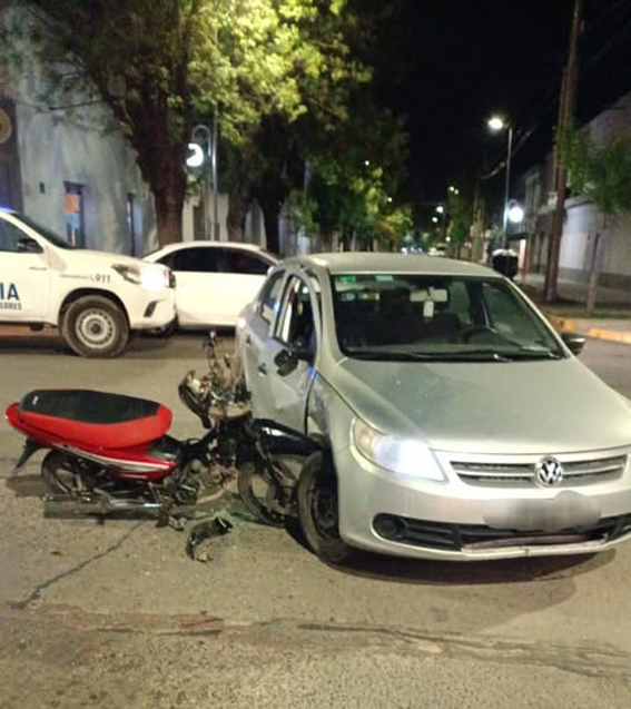 un-motociclista-herido-en-un-accidente-en-calle-buenos-aires
