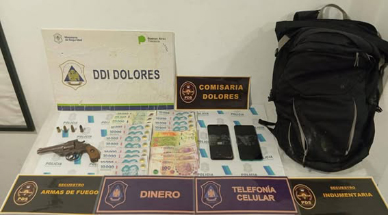una-pareja-fue-detenida-por-un-robo-en-calle-necochea
