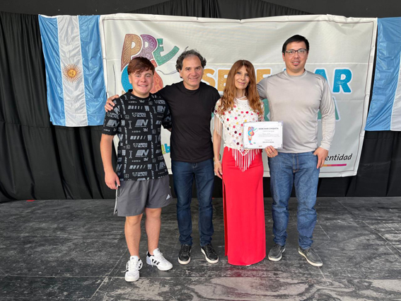 rosana-sado-gano-el-pre-cosquin-mar-chiquita-como-solista-vocal