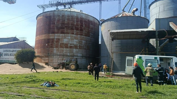 madariaga:-un-hombre-murio-tras-quedar-atrapado-en-un-silo