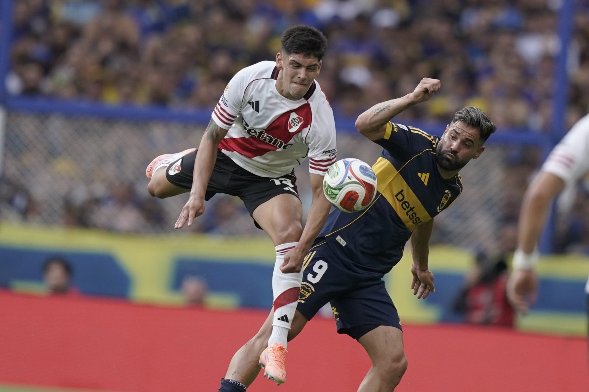el-sorteo-de-los-torneos-apertura-y-clausura-2026:-la-liga-profesional-determino-las-zonas