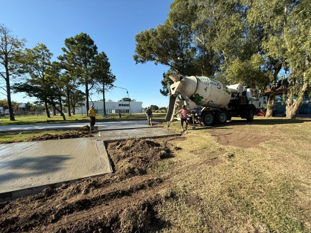 avanzan-y-redefinen-obras-en-las-plazas