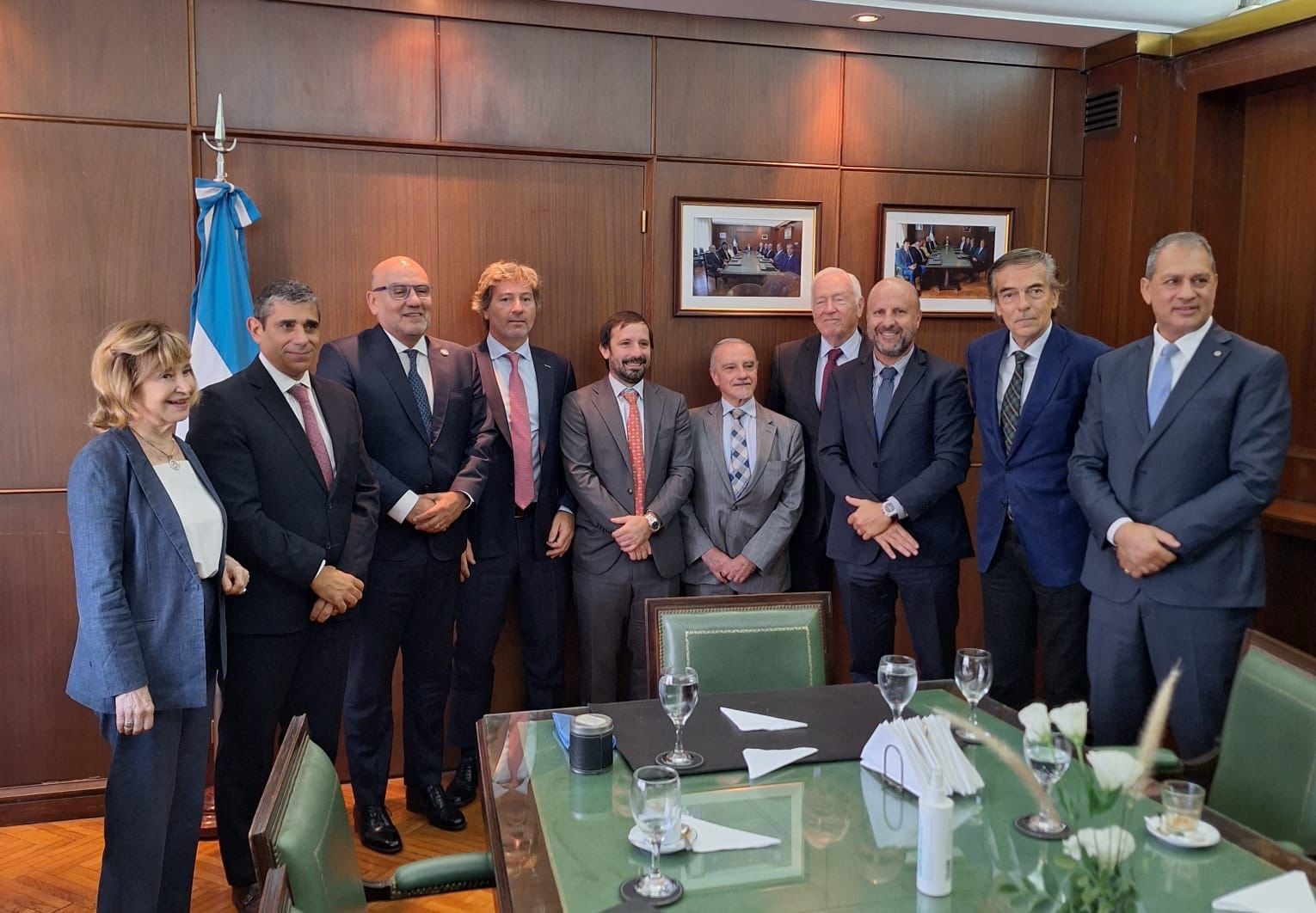 el-ministro-de-justicia,-juan-bautista-mahiques,-desembarco-en-comodoro-py