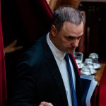 Adorni acusó al peronismo de haber usado información de “dudosa procedencia” sobre su familia