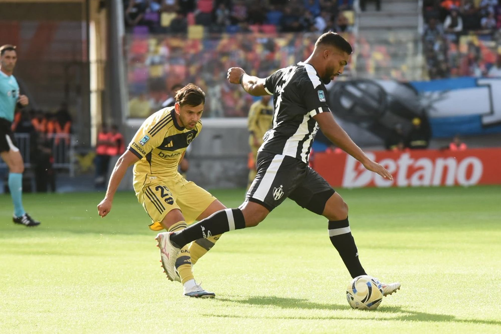 central-cordoba-vs.-boca-por-el-torneo-apertura,-en-vivo:-el-minuto-a-minuto-del-partido