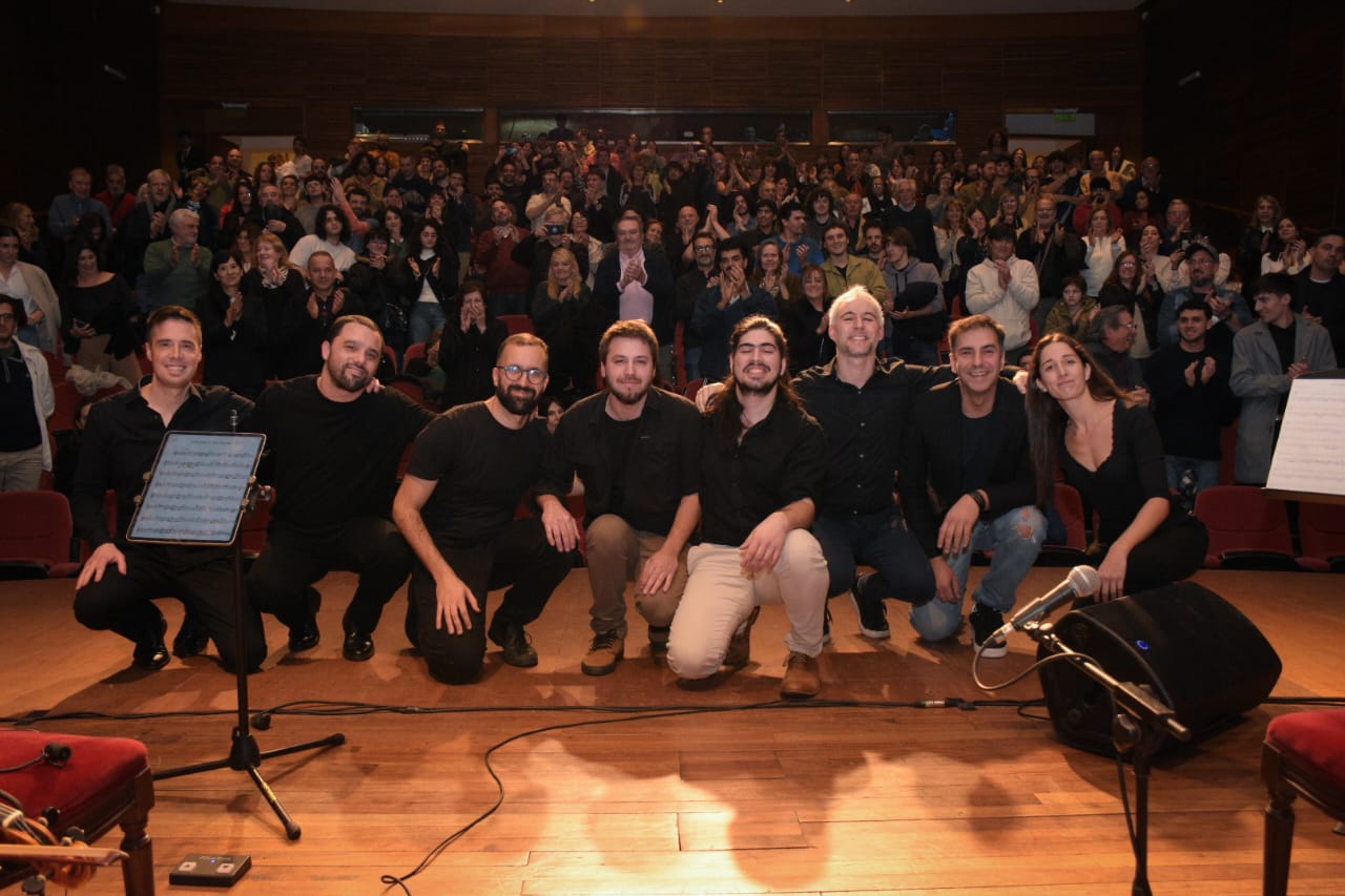 el-escolaso-octeto-se-lucio-en-el-teatro-argentino-de-la-plata